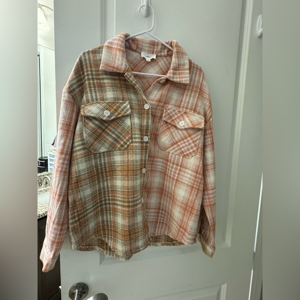 Woman’s Hersy Flannel Top Plaid Button-Up Shirt